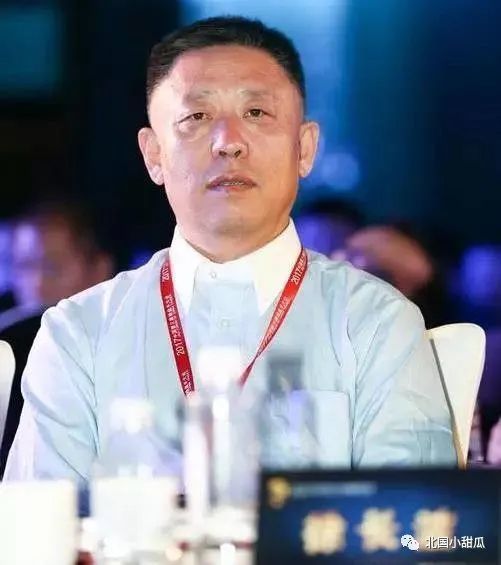 于是徐老五就派打手等天天上门打砸,最终只能将洗浴中心拱手向送,才算