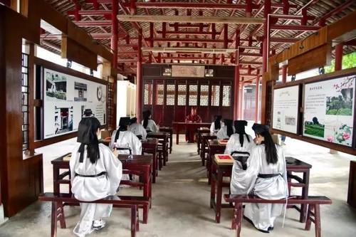 古代的秀才、举人、进士，大概相当于今天的什么学历？_腾讯新闻