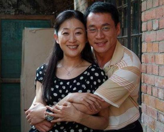 媽媽專業戶陳瑾56歲不結婚不生子笑稱哥哥會給自己養老