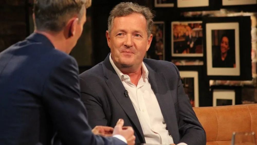 皮尔斯摩根宣布担任爱尔兰最大的脱口秀节目深夜秀的新主持人