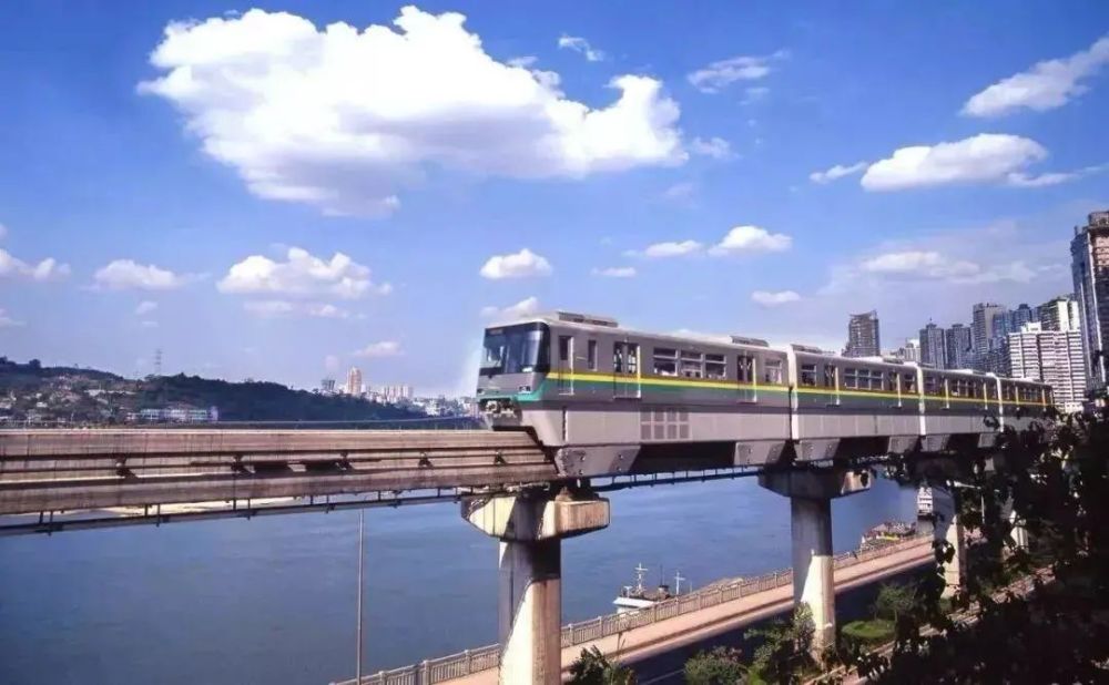 轨道出行来自重庆轨道2号线的自我介绍附上沿线景点攻略