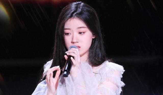 中国偶像女团排行榜_国内偶像团体歌曲收藏排名出炉,TFBOYS仅第二,冠军得主当之无愧!(2)
