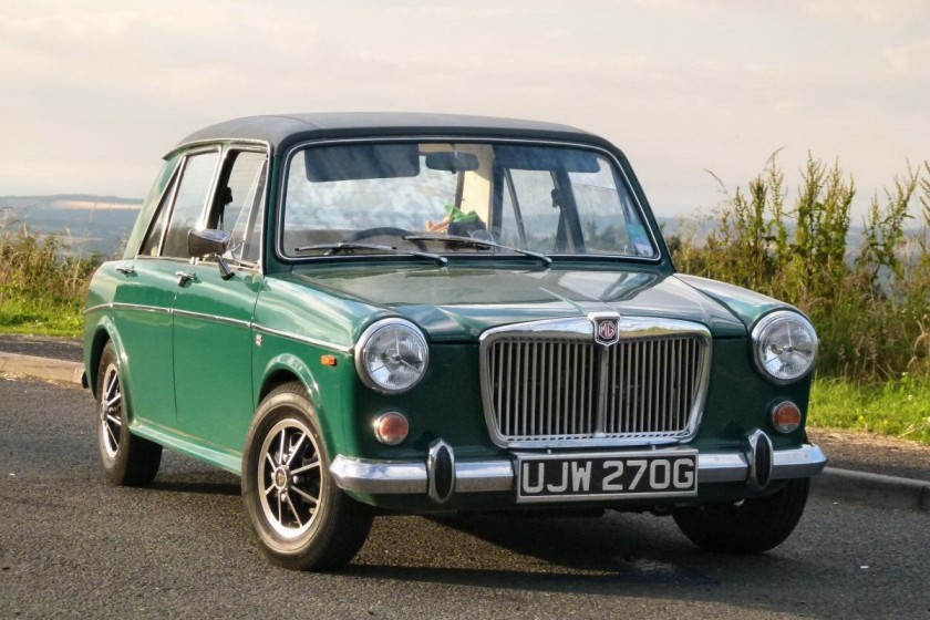 更具英国古典气息的实用家用车-mg 1300