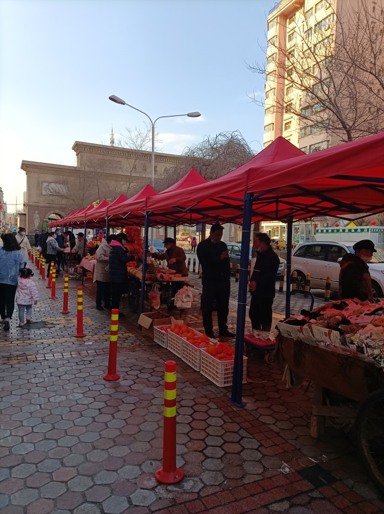 好消息烏魯木齊的百姓夜市開業了