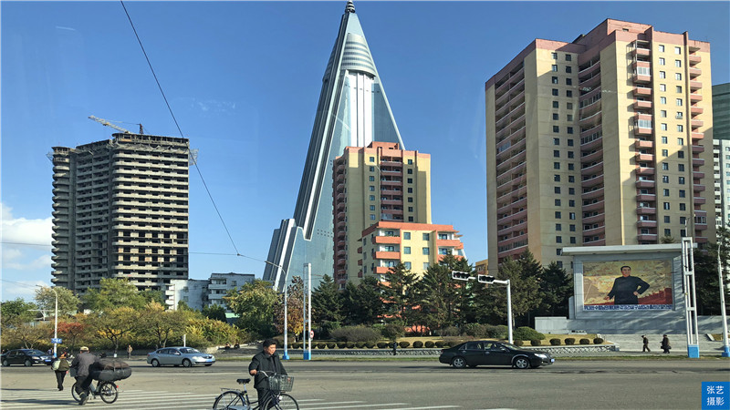 朝鲜平壤街道宽敞高楼林立最高大楼105层令人刮目相看