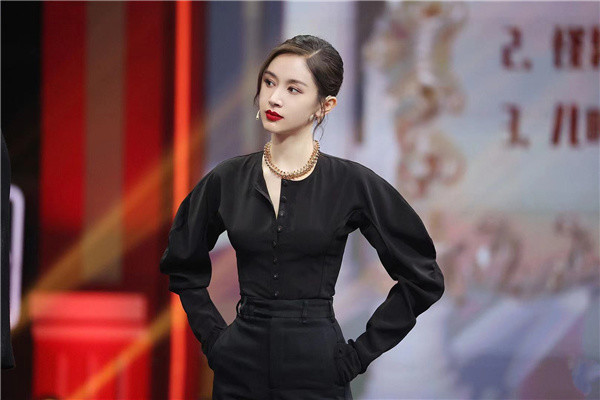 王子文录制《王牌》,说错话暴露低情商,被指身材歧视冒犯贾玲