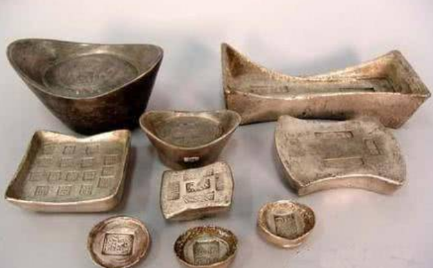 古人吃完饭,放一锭银子就撤,为何小二数也