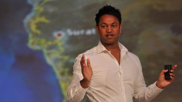 萨罗·布莱尔利原本是住在印度的一名普通人,但在五岁那年意外和家人