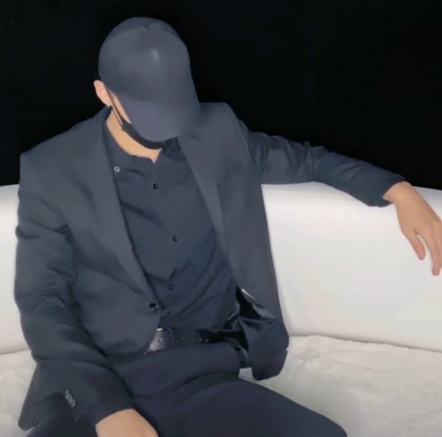 林锡演员身份实锤客串另一千万粉网红楠枫却因耳钉被网友认出