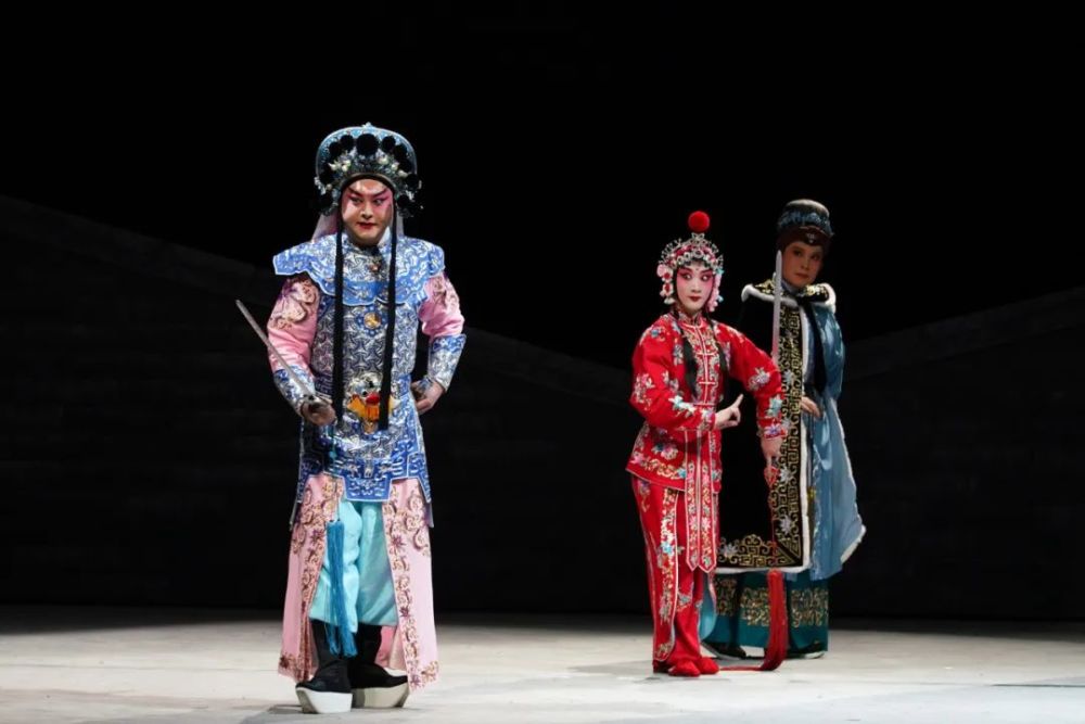 热荐|北京京剧院新编京剧历史剧《夫人城》首演圆满成功