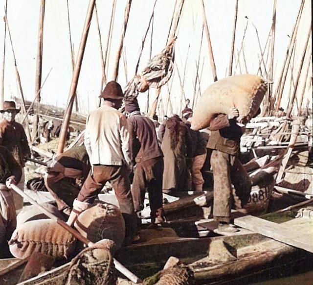 1939年山东青岛上色老照片!