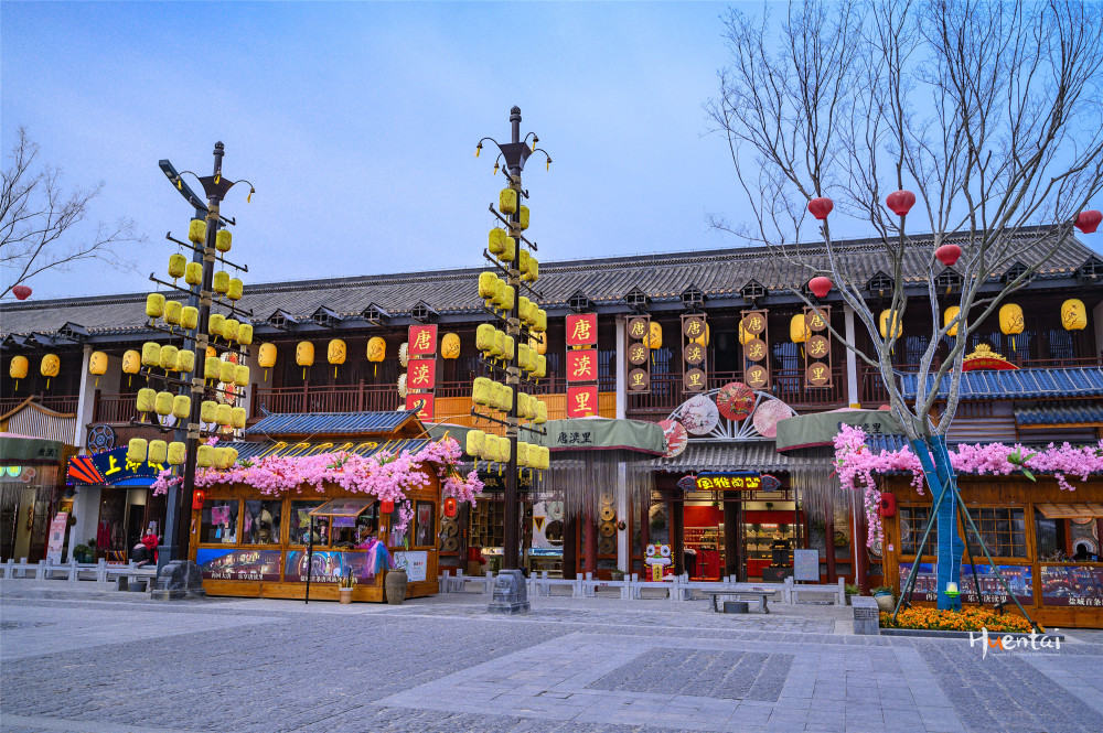 盐城特色唐风街区距离机场仅一公里本地人都爱来这里