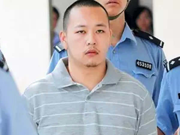 南宁三姐妹碎尸案始末:杀手邪念大起,