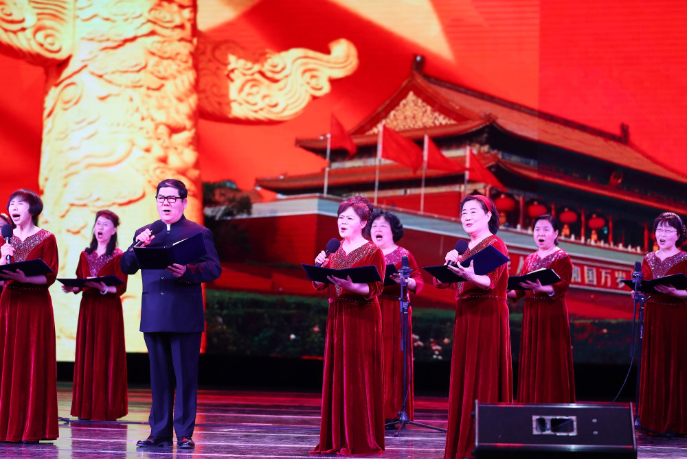 清明红色经典诗会致敬百年征程