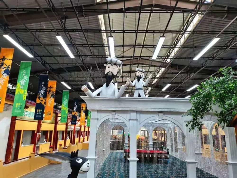 周末去哪儿去哈密文创园瓜乡美食城尝遍特色美食