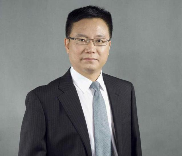 大学校长王清远履历进一步曝光:有底气,更有实力