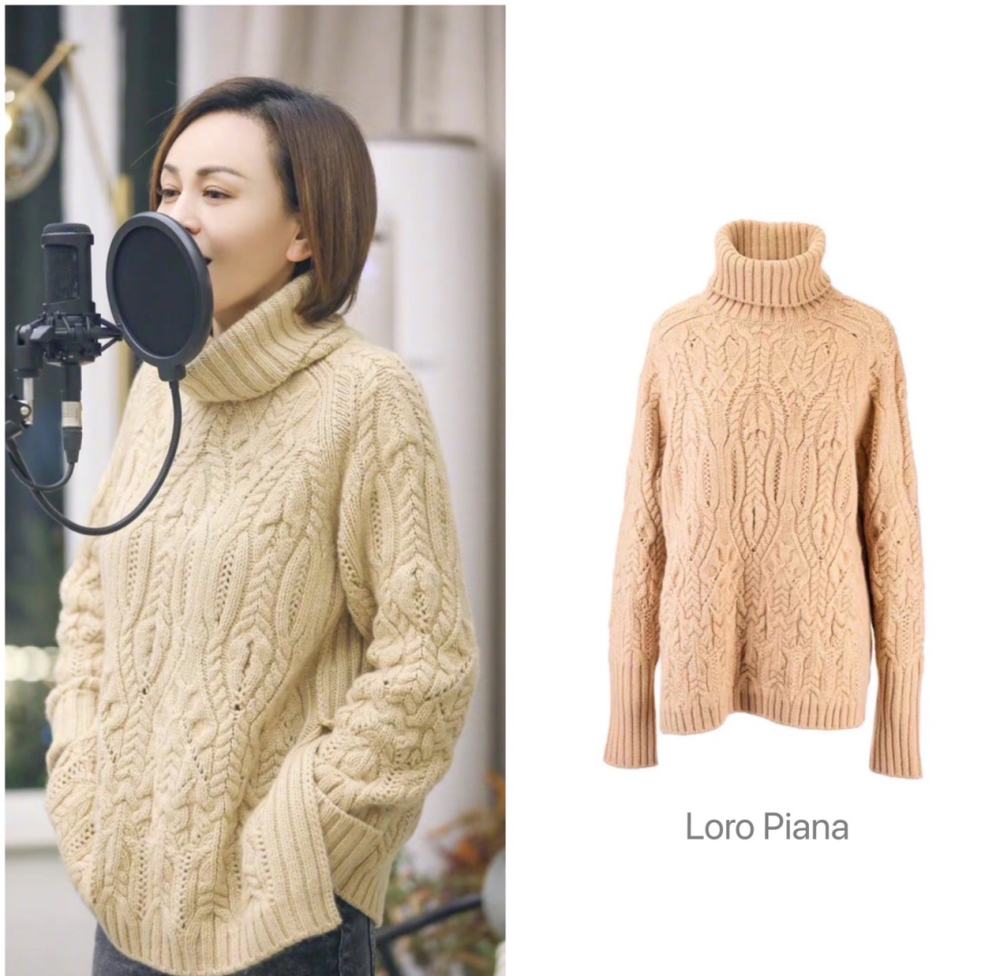 70后王琳才是穿衣高手,极简风穿出优雅气质,难怪50岁不见老