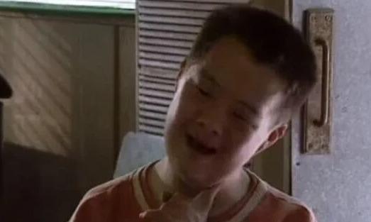 从痴呆儿到天才指挥家,胡一舟被捧成明星,爸爸:感谢大家陪他玩