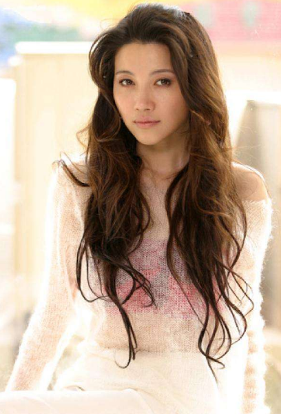 她是华人影视圈,最被低估的女演员,22岁出道一举拿下8个影后