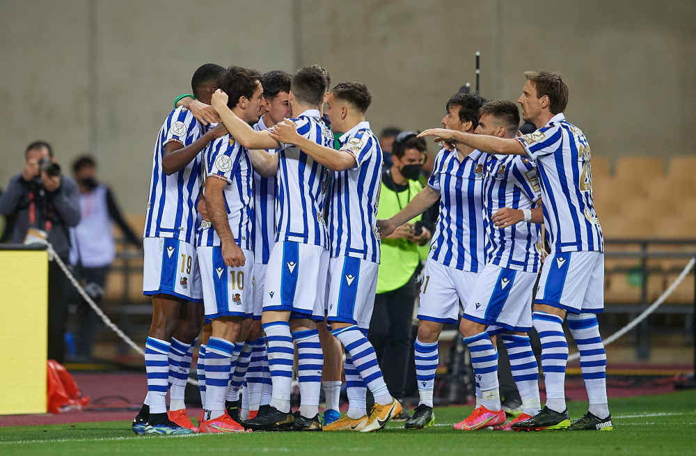 体育足球国王杯皇家社会夺得冠军