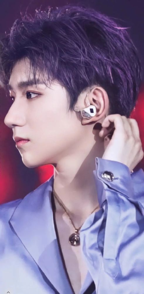 王源七彩发色大赏只有你想不到没有王源做不到