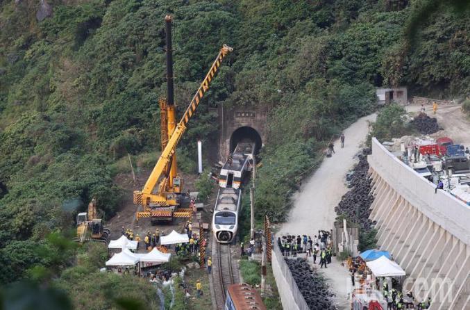 台铁事故后 日本网民评论 又是我们的车 腾讯新闻
