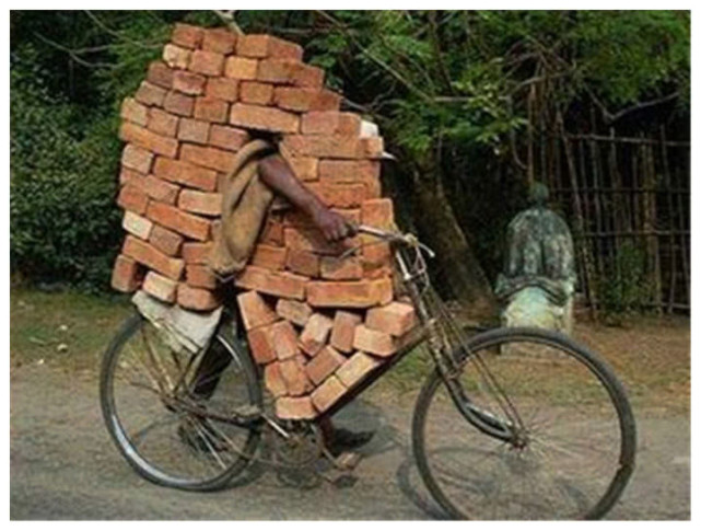 二八大杠居然是非洲人最爱的座驾装载能力不输五菱宏光