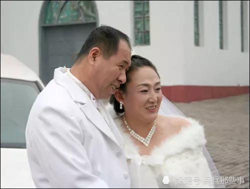 失误吃错药而终身不孕,沦落到当搓澡工!