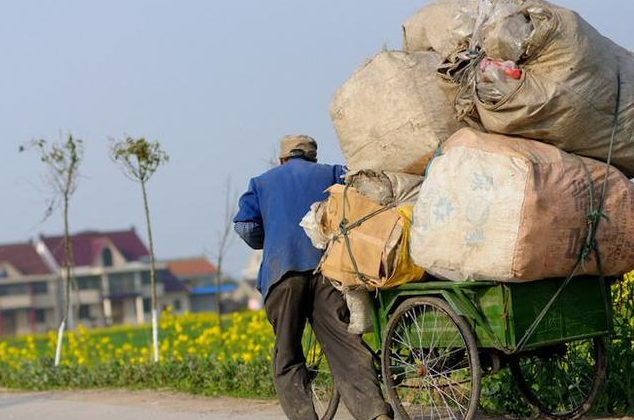 乔四的王牌打手莫磊曾风光无限晚年靠捡破烂生活
