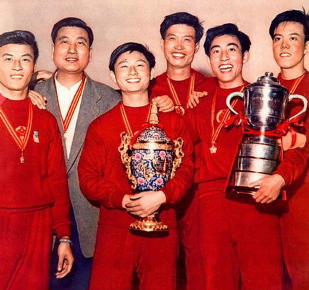 容国团:我国首个世界冠军,31岁上吊自杀,留下10个字遗书