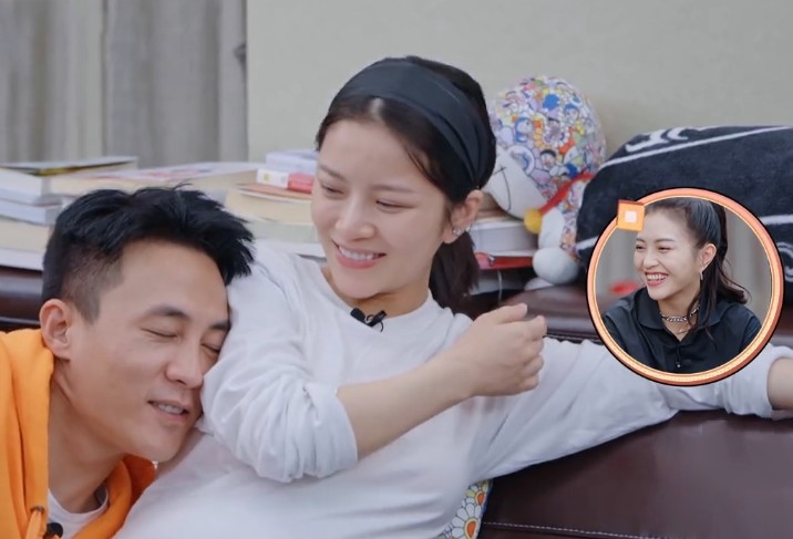 杜淳看到王灿撒娇高兴地像个小孩在镜头前炫耀秀恩爱超甜