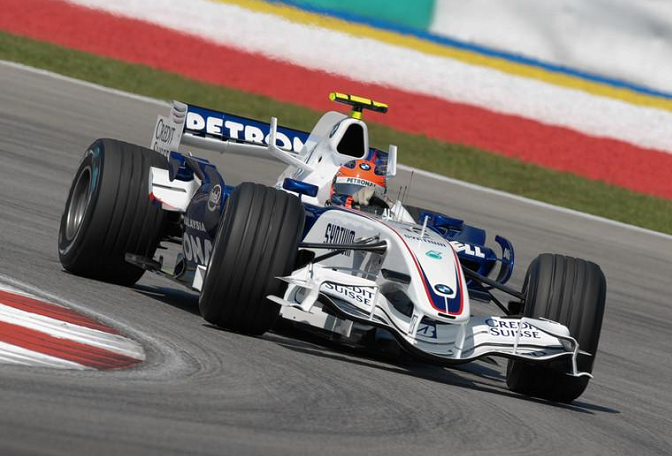 第七台:1983年-bmw f1赛车发动机2009是宝马粉丝的遗憾之年,因为参加