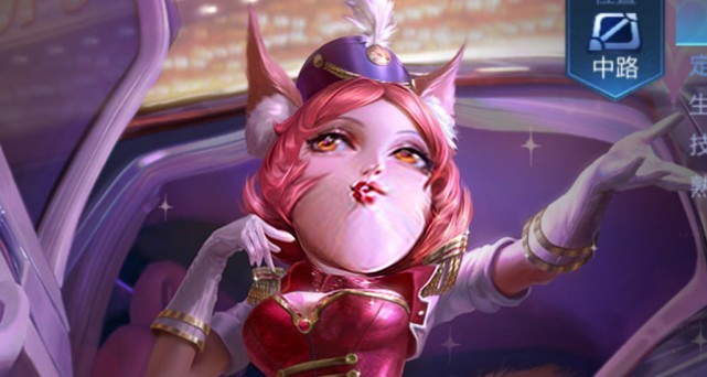 真的太搞笑了,尤其是小乔变成了可爱的包子脸,娜可露露表情十分搞笑