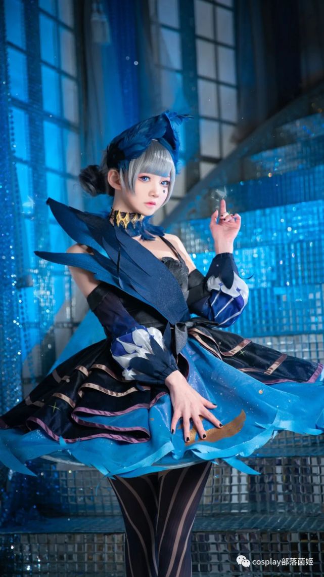 cos:王者荣耀小乔黑天鹅之梦cos正片@楚楚子