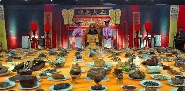 古代皇帝的悲惨生活吃饭不能自己决定伙食全靠御膳房安排