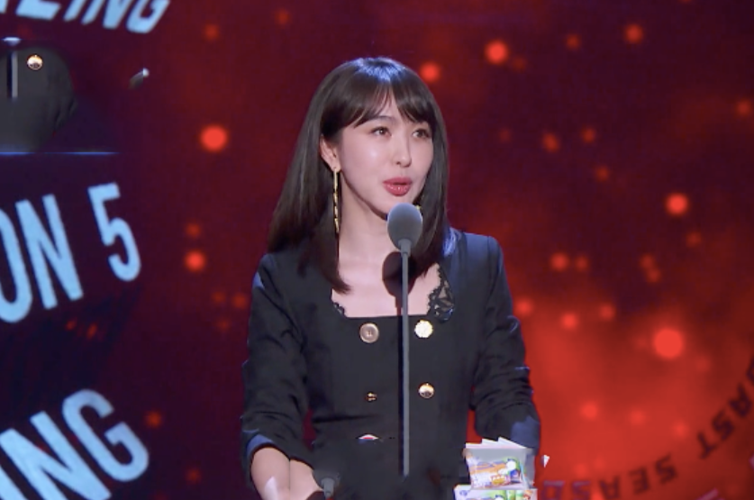 尴尬吐槽大会李菲儿讲完后李诞能未卜先知