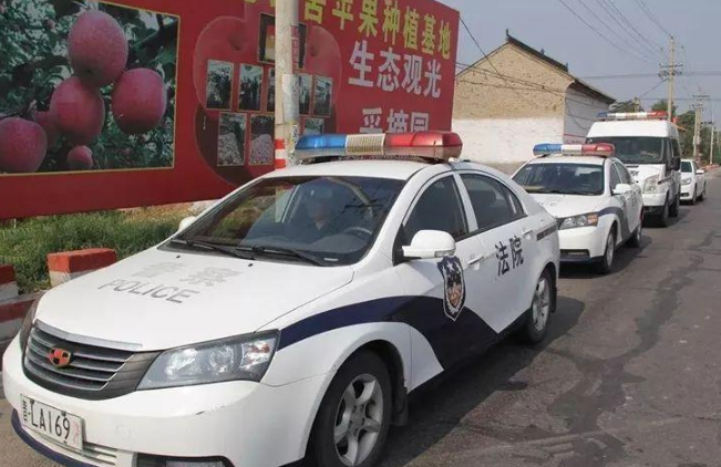 都是警车 那印 公安 和 警察 字样的车 到底有什么不同 腾讯新闻