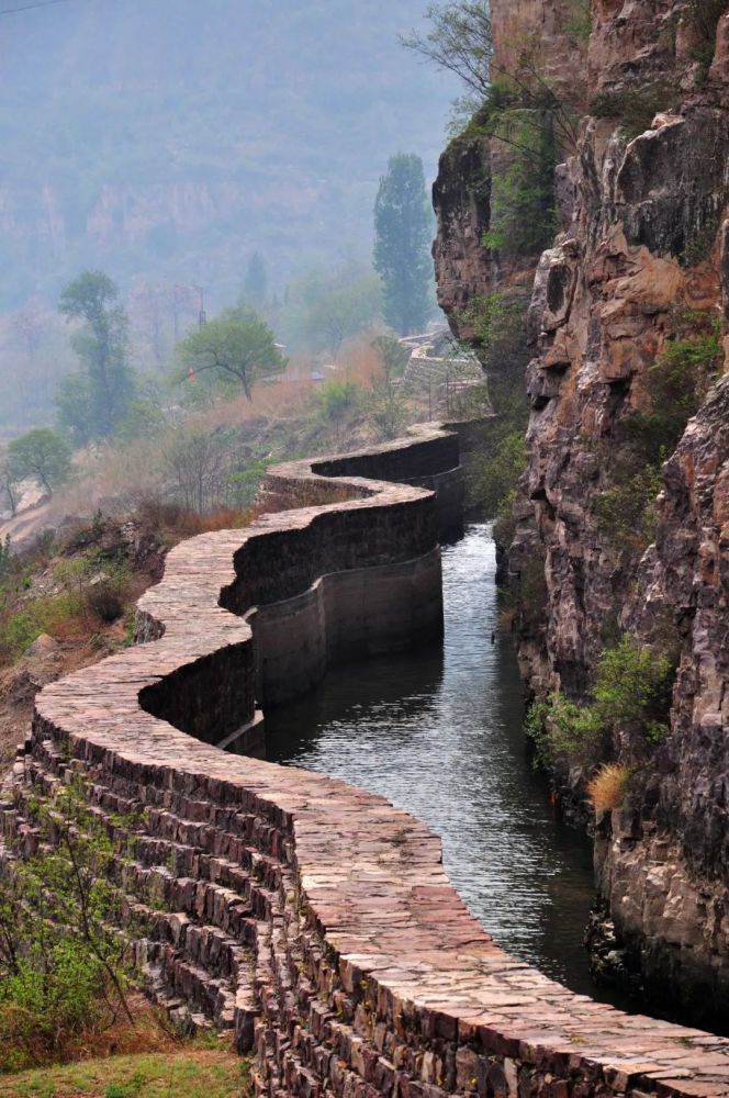 4月5日红旗渠总干渠通水56周年