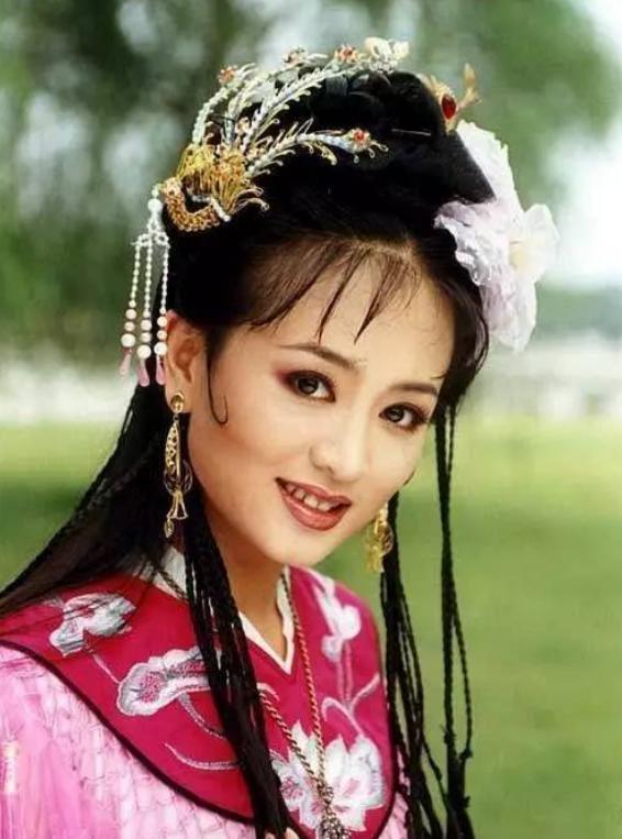 不伦不类的古偶剧看多了,才发现以前的古装剧妆容造型是真好看啊