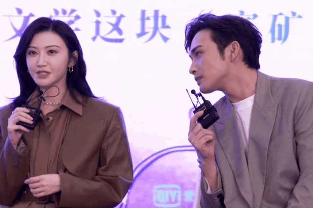 张彬彬给景甜拍照 腾讯网