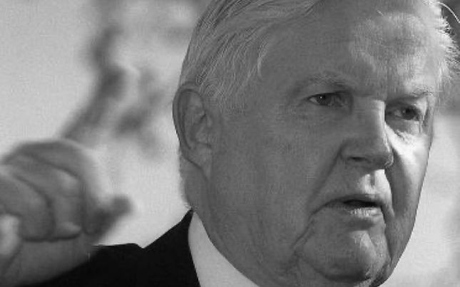 "欧元之父"蒙代尔去世:他曾是经济学"宙斯一般的存在"