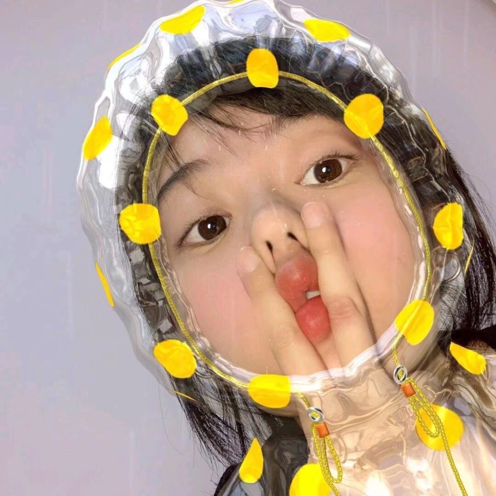 精选100张搞怪沙雕女孩头像