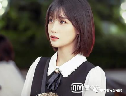 恋恋小酒窝唐双鲤的背景是什么唐双鲤的家世很好吗