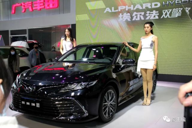 2021沈阳国际车展豪车配美女惊艳小长假