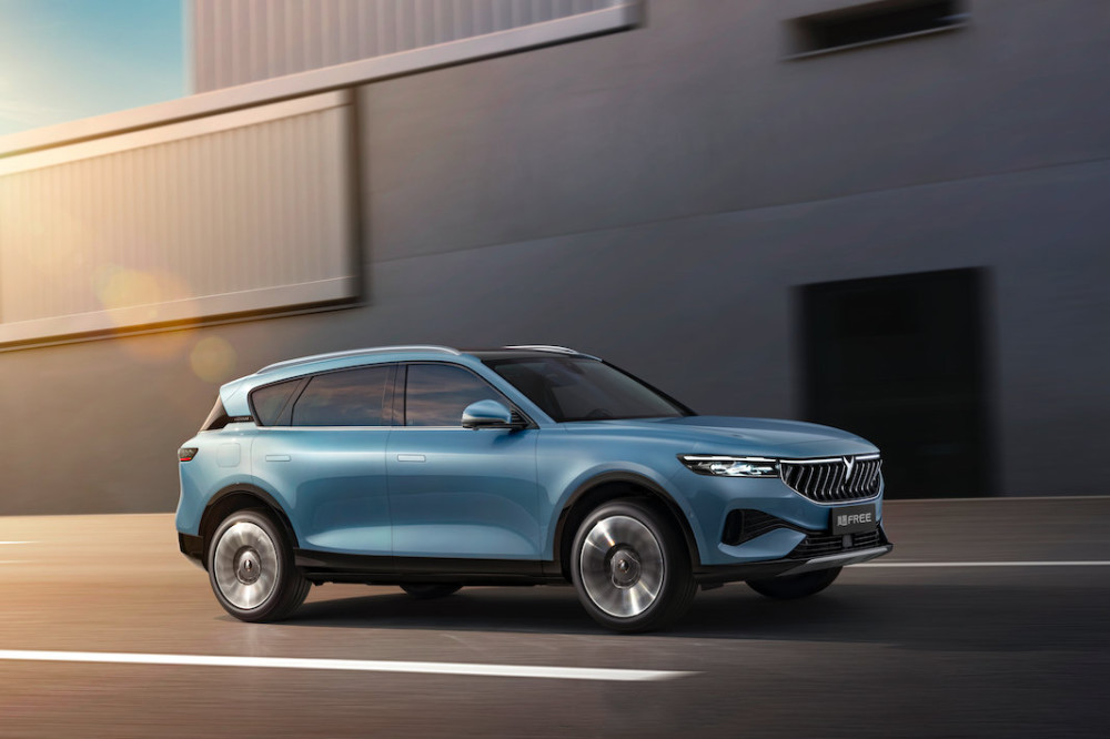 岚图free开启预售你会为30万元的东风车买单吗