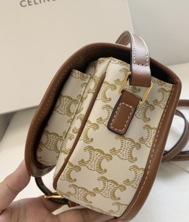celine新款白色老花马鞍包