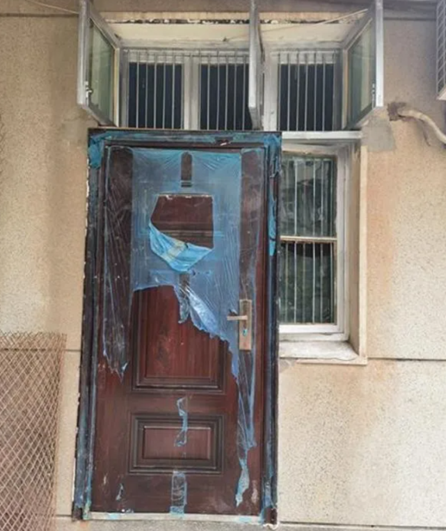 窗改门,养山羊,摆摊卖菜……你管我?总有刁民想害朕!