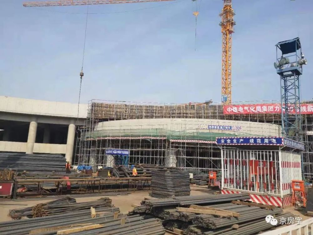 而19号线的新宫车辆段占地面积达30多万平方米,将进行整体开发