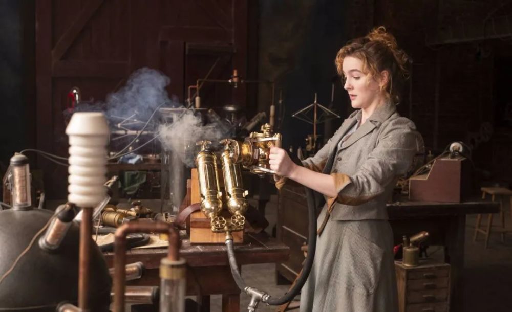 尾灯执导新剧永不者媒体口碑两极分化