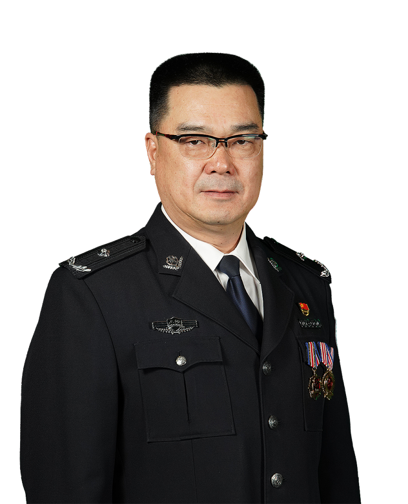 杨泽坤)从警28年,前上海市公安局刑侦总队副总队长钱海军纵横驰骋于